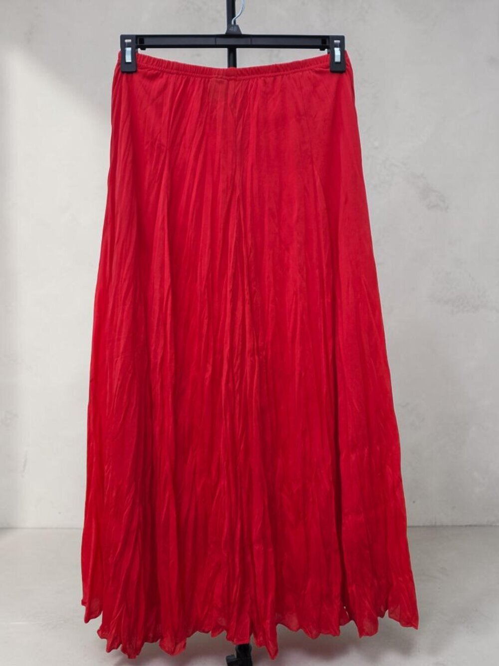 NEW DIRECTIONS  CORAL SKIRT MEDIIM